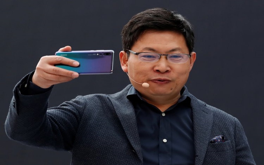 Huawei to rival Android with new operating system amidst US ban, Huawei, Huawei staff members to get $286 million cash reward, here’s why, United States drags Huawei to court over fraudulent business dealings 
