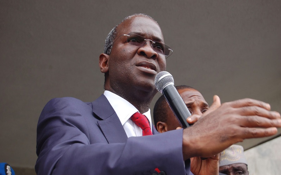 FG to complete Abuja-Lokoja-Benin road dualisation by December 2021, Uproar, as Nigerians knock Fashola over comments on “bad roads”  