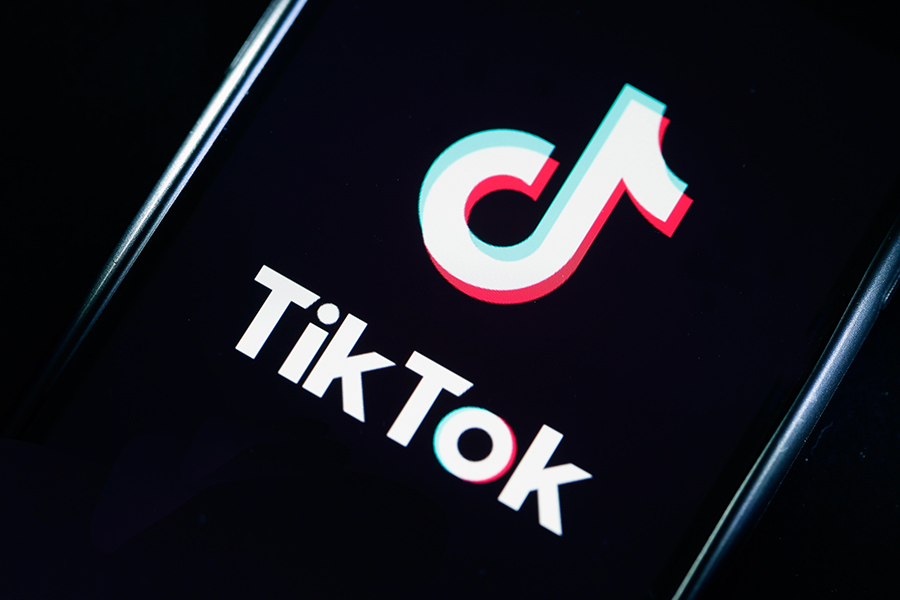 What Exactly Does the Term "fake Body" Mean on Tik Tok?