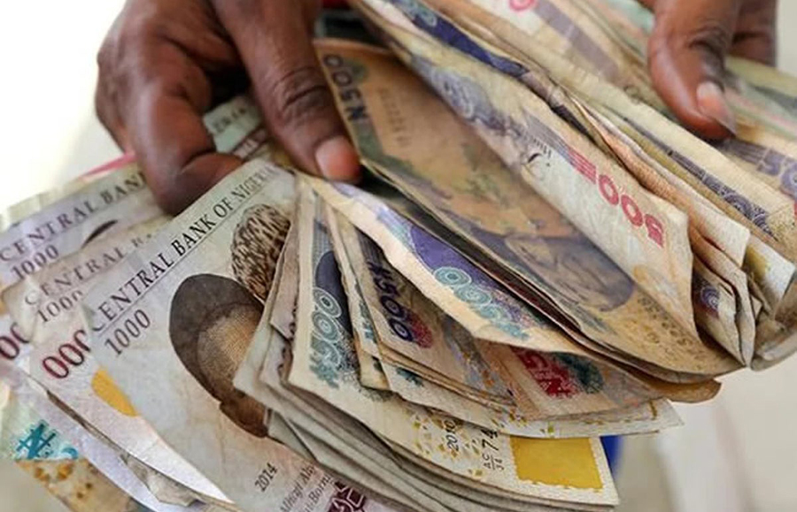 why-the-naira-is-falling-nairametrics