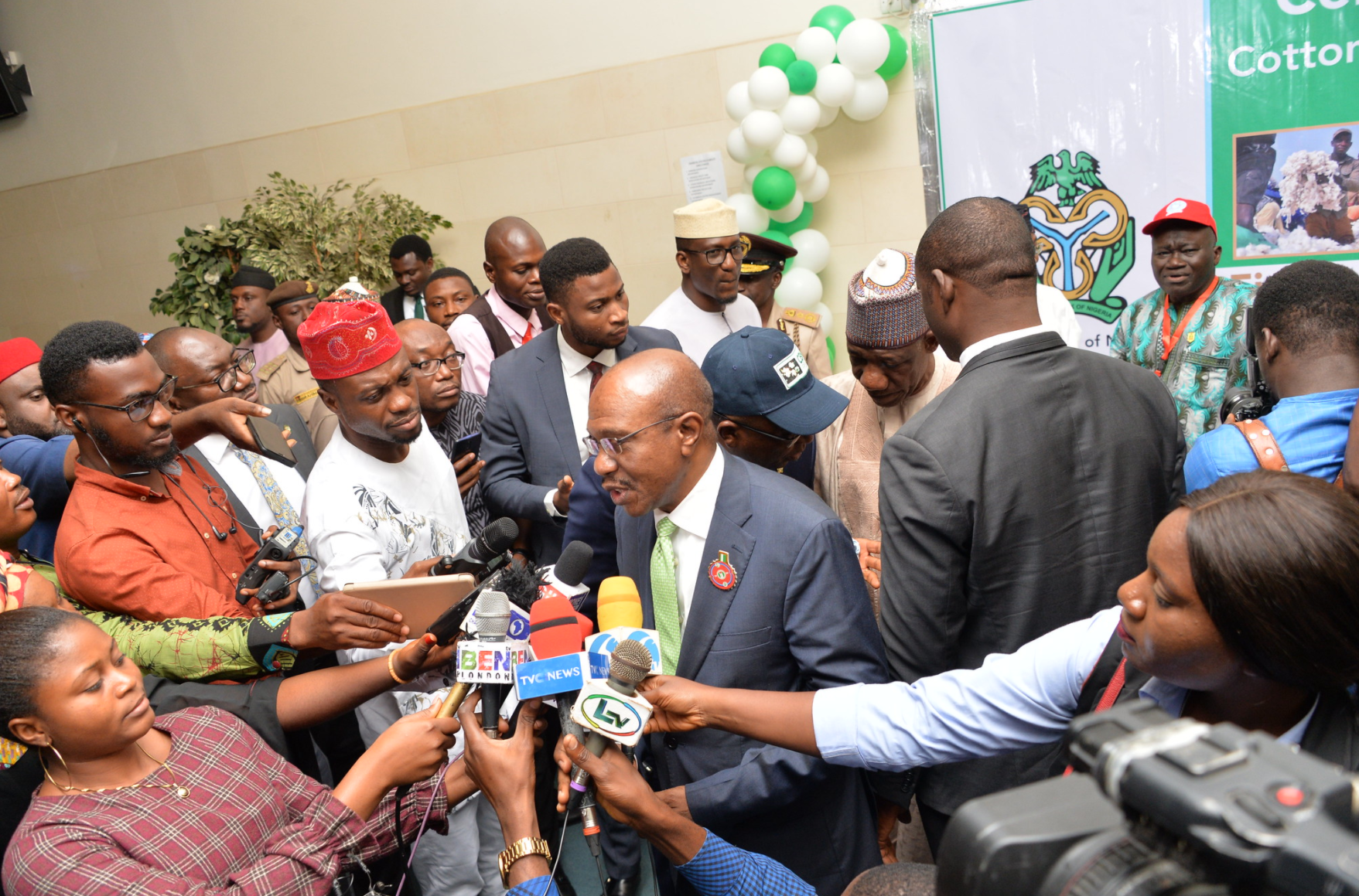 Traders express reservations over CBN's naira withdrawal policy