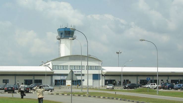 FG approves reopening of Osubi Airport, Warri for daylight operations