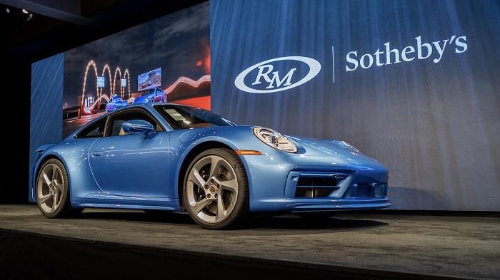 Porsche versteigert Auto im Zeichentrickfilm-Stil für 3,6 Millionen Dollar