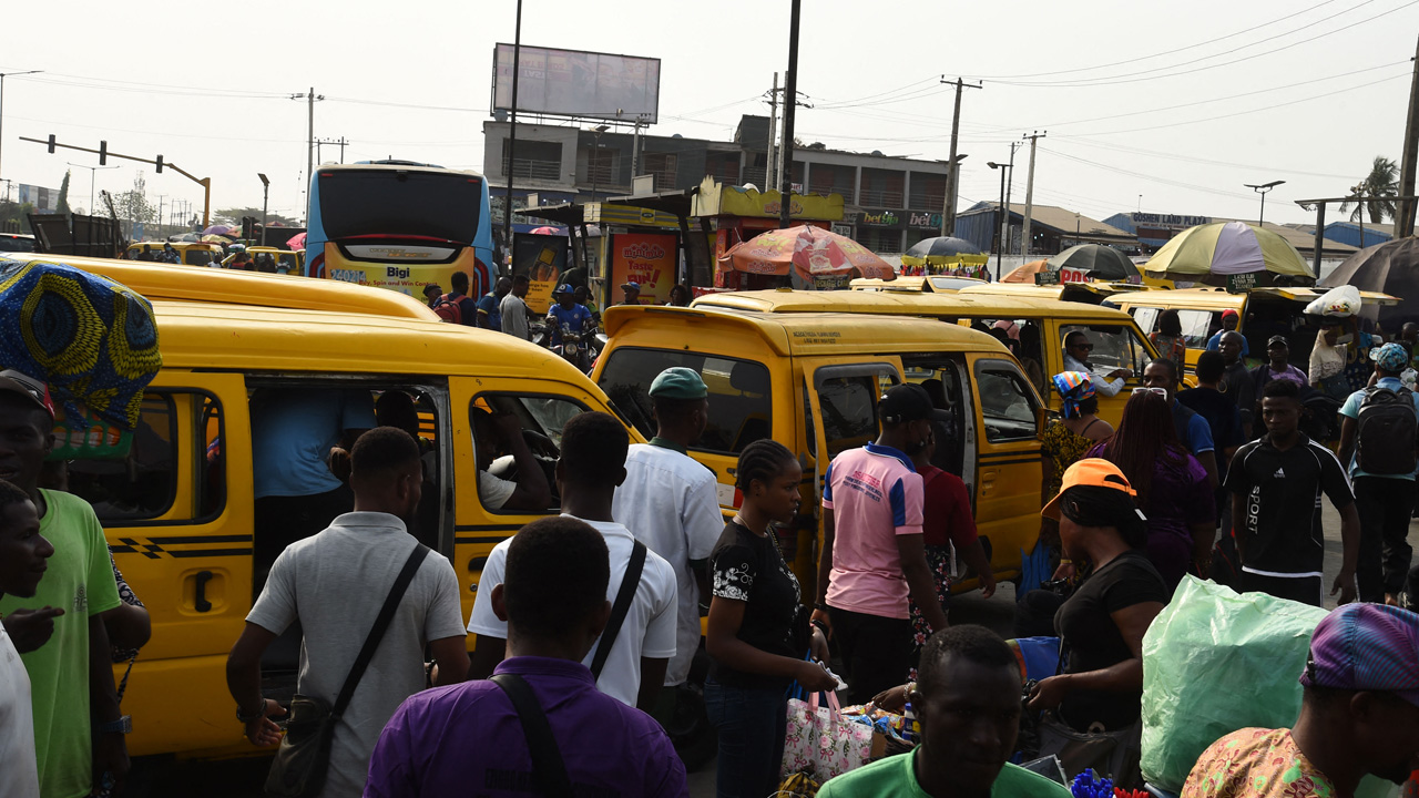 Fuel subsidy removal causes transport costs to skyrocket in Lagos