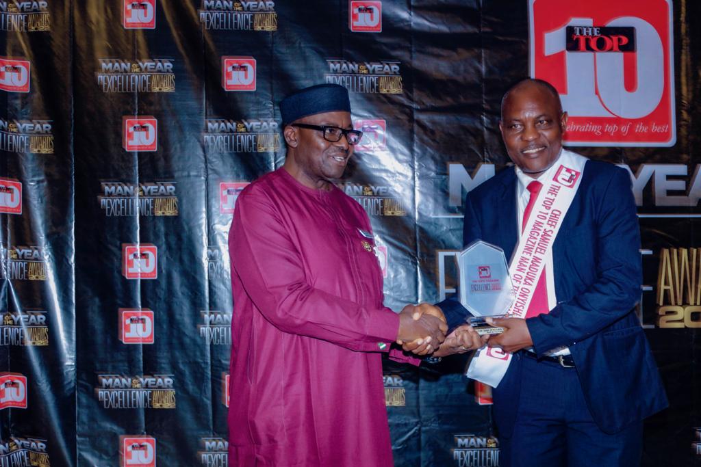 Peace Mass Transit Chairman, Dr. Sam Maduka Onyishi (MON), wins the Man of the Year Award.