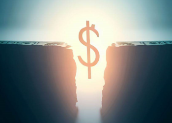 Analysts worry as the gap between official and black market rates grows