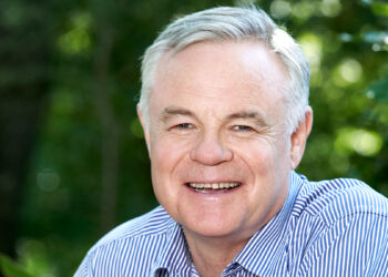 Koos Bekker, DSTV, GOtv