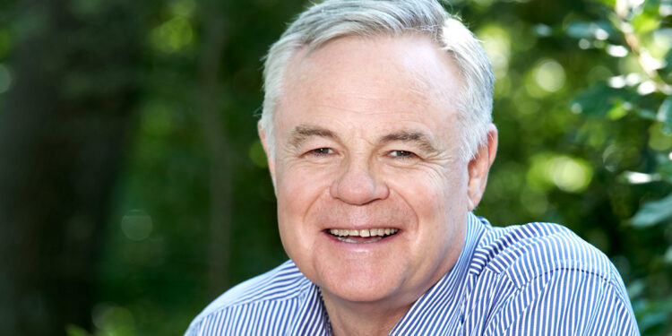 Koos Bekker, DSTV, GOtv