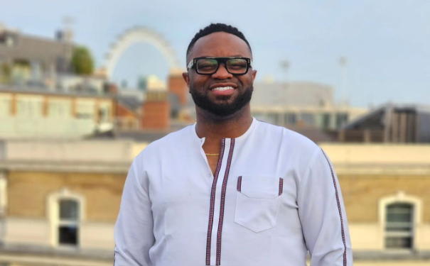 Olushola Medupin, Enish Restaurant