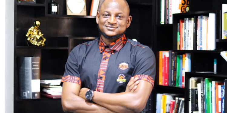 Rasheed Jaiyeola, Bukka Hut