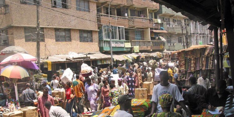 Lagos Govt shuts down Alade Market over environmental violation