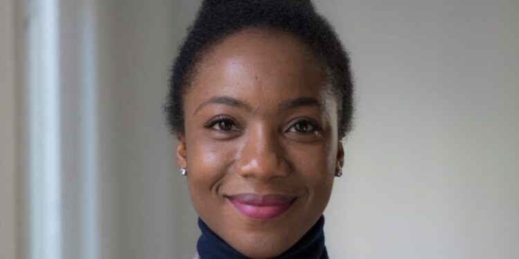 Nadia Kouassi, Exchange rate