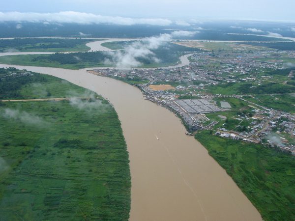 FG plans to dredge the Rivers Niger and Benue