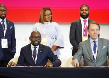 Oando secures $800 million Afreximbank commitment for asset acquisition