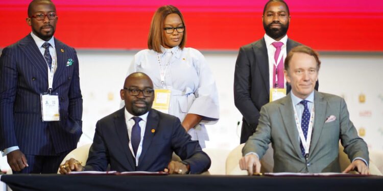 Oando secures $800 million Afreximbank commitment for asset acquisition