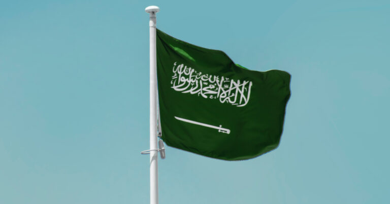 Saudi Arabia sets new work visa limits for businesses hiring foreign workers