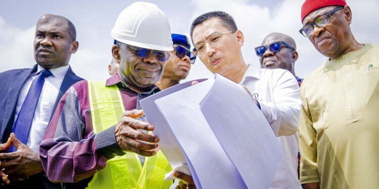 Oyo State to upgrade primary health centers to 24 hours medical centers