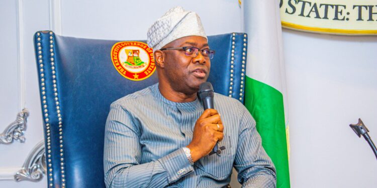 Oyo State to upgrade primary health centers to 24 hours medical centers