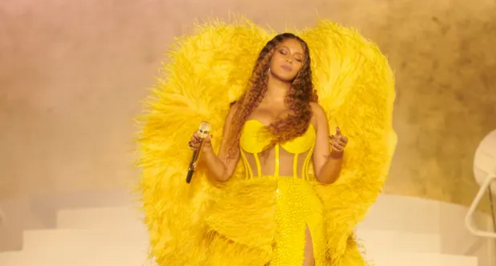 Beyonce earns $320k per minute for Dubai Performance