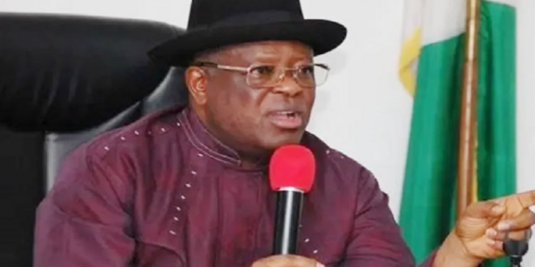 “FG has begun repairs on over 320 roads nationwide” – Umahi