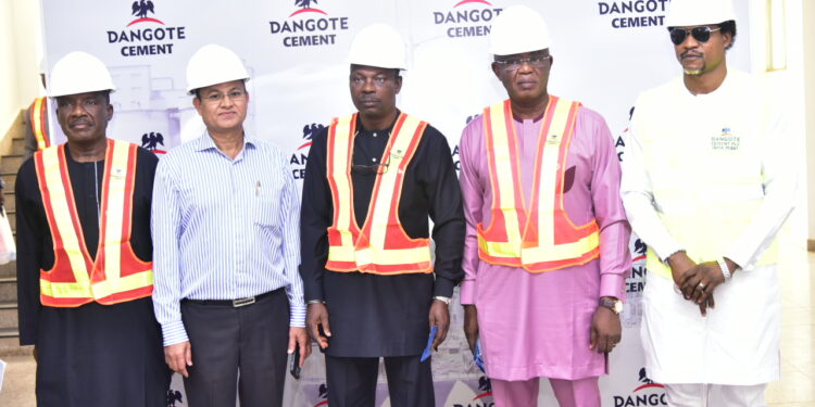 FG commends Dangote Cement for vital roles in economic diversification