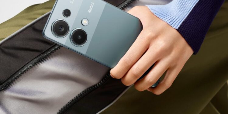Seamless Design, Ultimate Performance: Redmi Note 13 Series Redefines Smartphone Aesthetics