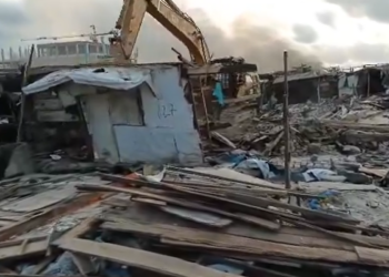 illegal structures at Jakande Estate