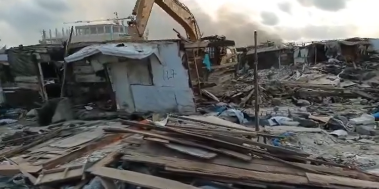 illegal structures at Jakande Estate