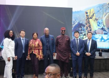 Nigerians welcome launch of ZTE latest mobile phones