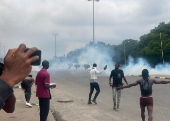 ‘Endbadgovernance’: Protesters loot new NCC’s digital park built for 3MTT in Kano 