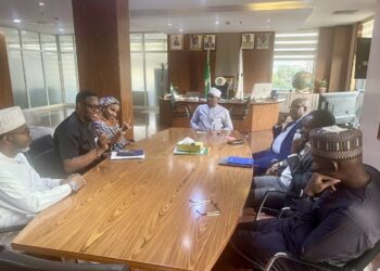 NMDPRA, NNPC sign agreement to sell crude oil to Dangote refinery in Naira