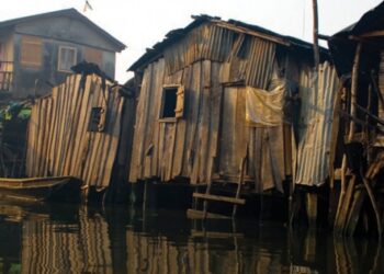 Lagos housing crisis: Two-room wooden shanties without toilets or bathrooms in Makoko Waterside cost N180,000 annually