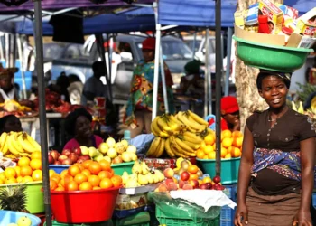 Workers with no formal education account for 99% of informal jobs in Nigeria – NBS 