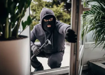 Over 4 million Nigerian households experienced home robberies in 12 months – NBS 