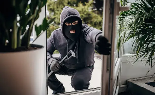 Over 4 million Nigerian households experienced home robberies in 12 months – NBS