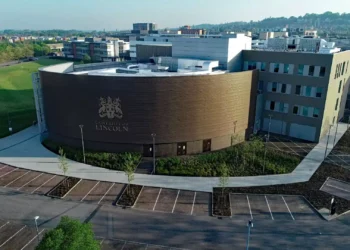 UK university calls for reversal of visa restrictions for international students