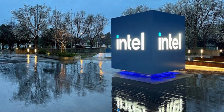 Intel to lay off over 21,000 employees as new CEO begins restructuring 