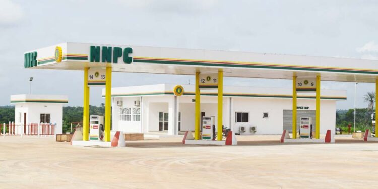 Fuel price hike: NNPC increases Petrol to N915 as global crude surge bites