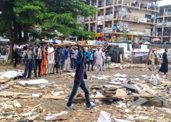 FCTA clears illegal occupants, traders around UTC Area in Abuja