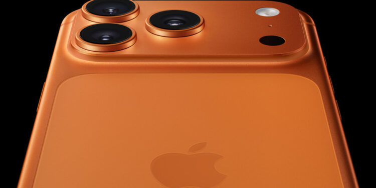 Cybersecurity warning on fake iPhone 17 preorder websites and online scams targeting Apple buyers”