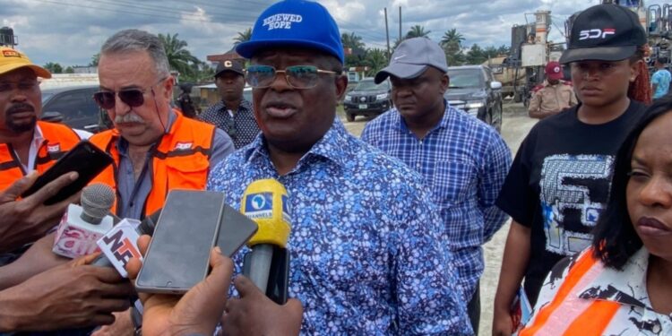 FG restricts NNPCL Tax Credit road contracts below N20 billion to indigenous firms