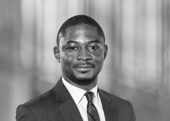 Meet Tolu Obamuroh, former Lagos Court of Arbitration counsel, appointed partner in White & Case 
