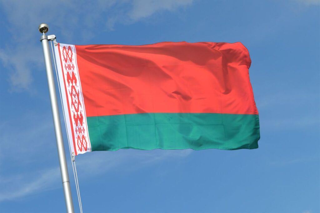 Belarus introduces new income, salary thresholds for foreign workers and dependents