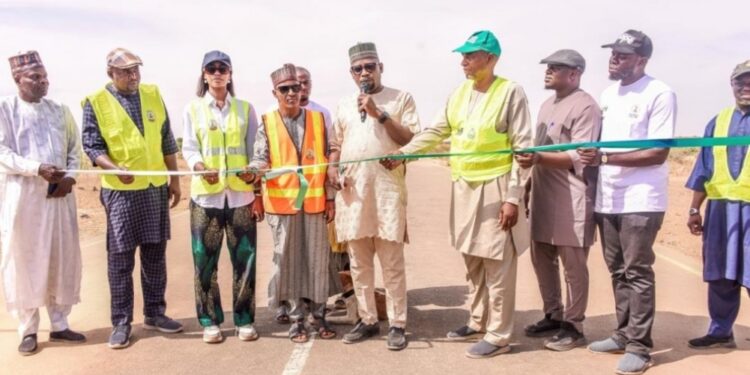 FG completes limited rehabilitation of Kaga–Gubio road in Borno