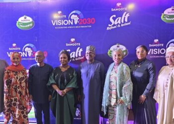 Dangote Salt rewards 50 outstanding customers with trucks, cash gifts 