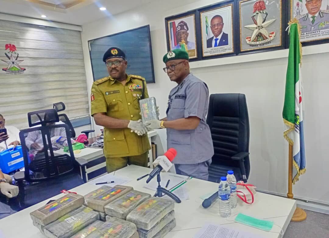 Customs intercepts suspected cocaine worth N1bn along Badagry-Seme border