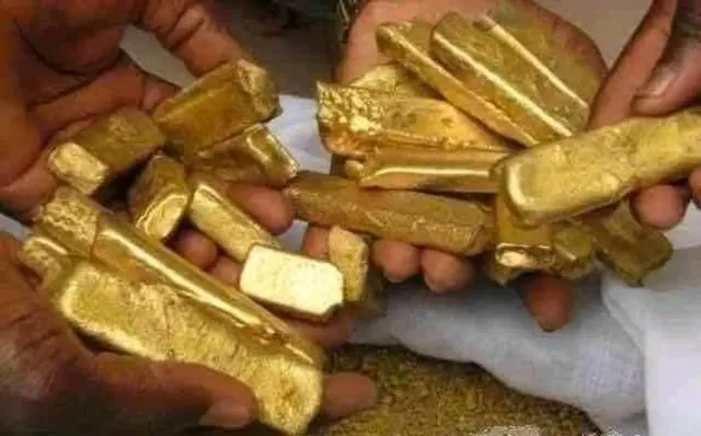 Ghana to proceed with gold royalty hike despite pressure from U.S., China 