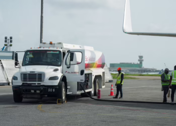FG caps jet fuel prices, grants airlines 30-day credit window